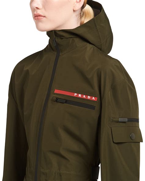 prada gortex